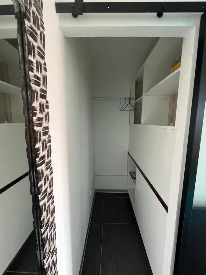 2 Accomodations -Studio Du Manoir -Le Manoir 普纳奥亚 外观 照片